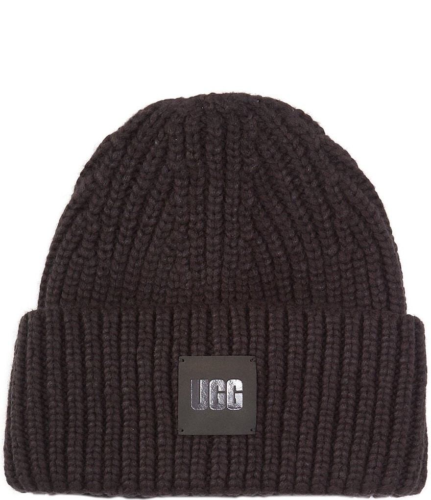 

Мужская шапка массивной вязки в рубчик UGG, черный