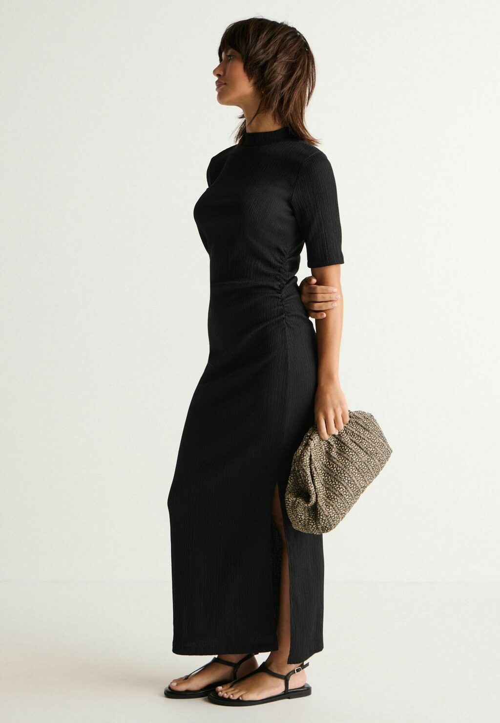 

Платье макси TEXTURED RUCHED REGULAR FIT Next, цвет black