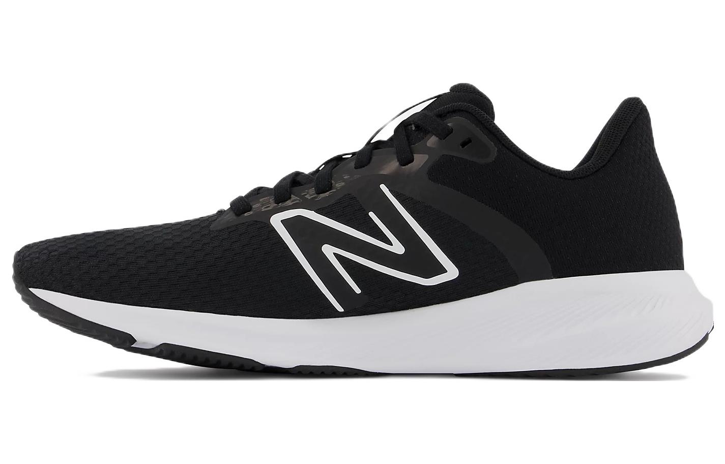 

Кроссовки женские NB 413 с низким верхом, черные/белые New Balance