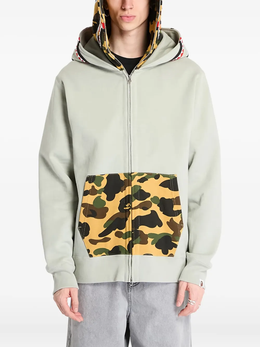 

Толстовка с капюшоном и камуфляжным принтом акулы A BATHING APE, зеленый