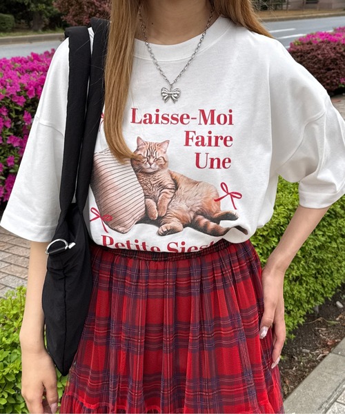 

Футболка с принтом кошек Kutir, белый