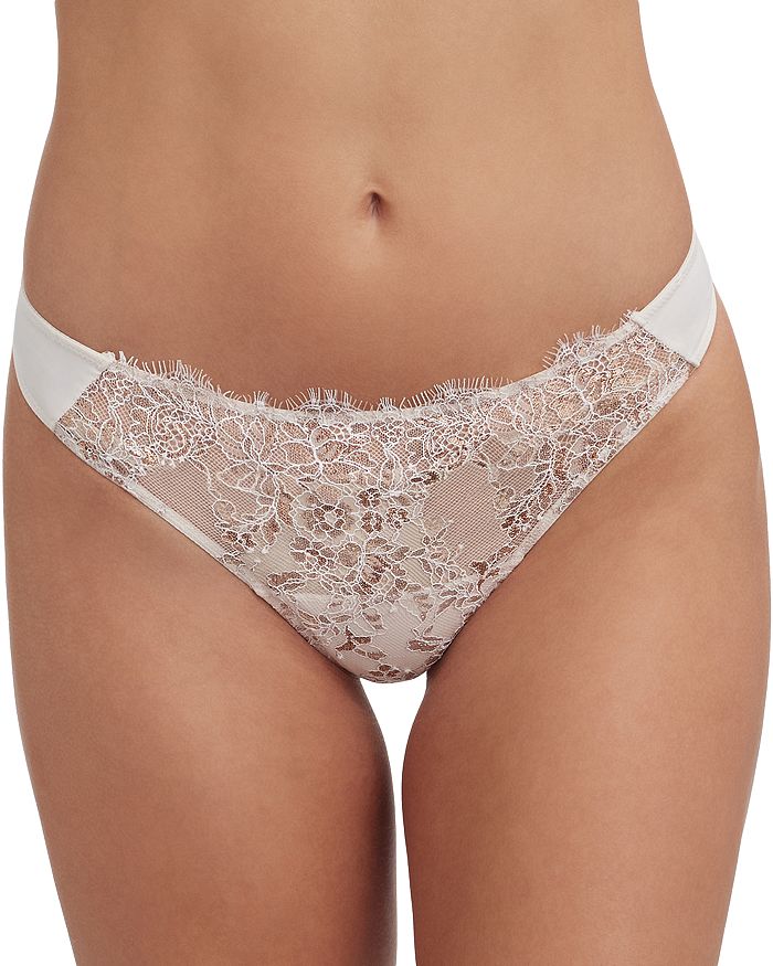 

Соблазнительное кружевное танга Entice Lace Skarlett Blue, белый