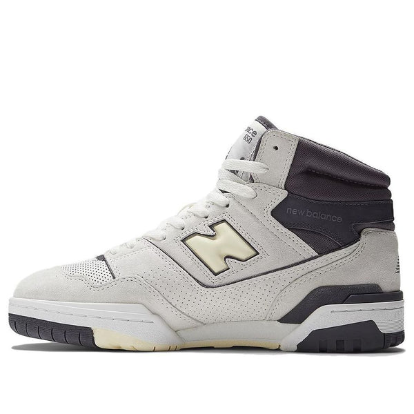 

Кроссовки 650р New Balance, синий