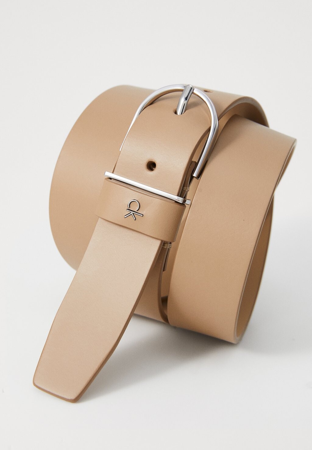 

Ремень LOOP BUCKLE Calvin Klein, бежевый