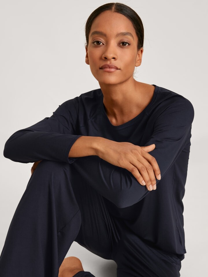 

Лонгслив Calida Shirt, цвет dark lapis blue