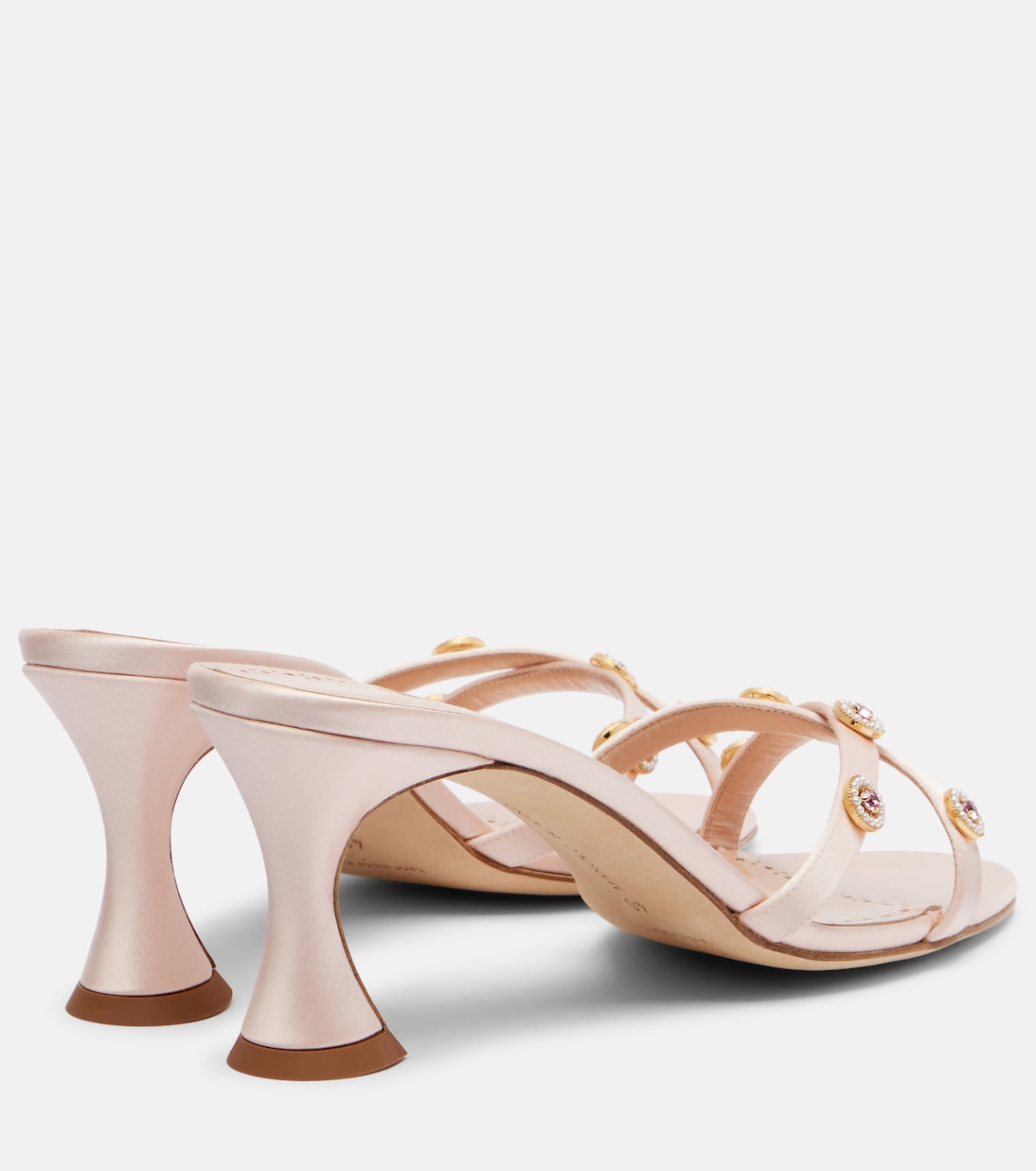 Пиренейские мюли из сатина с декоративными элементами Manolo Blahnik, 8808 Lcor — фото 2
