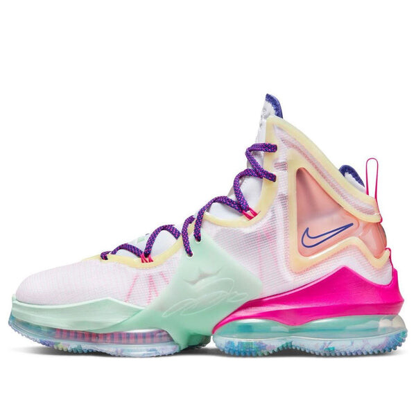 

Кроссовки lebron 19 ep 'valentine's day' Nike, белый