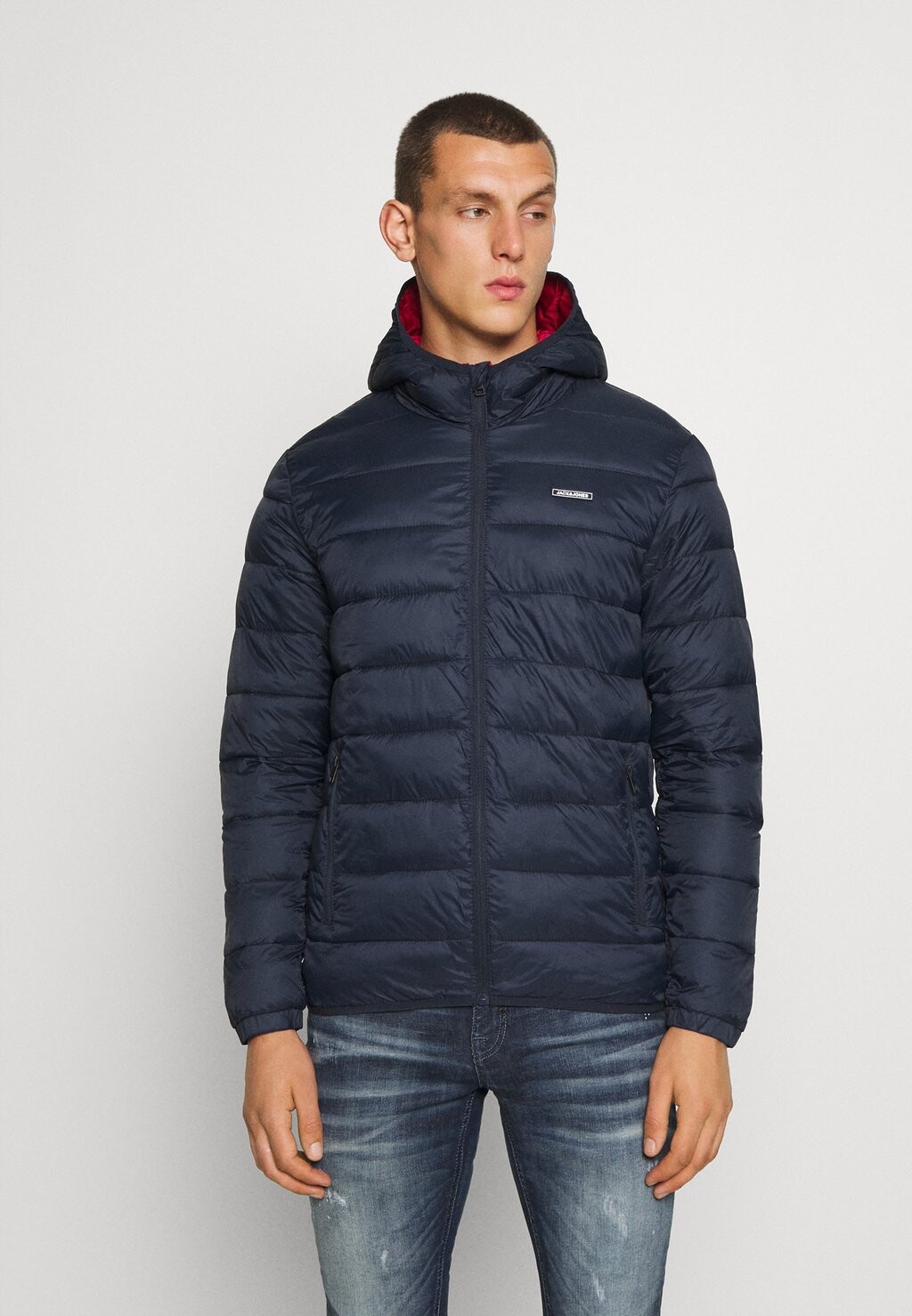 

Зимняя куртка Jack & Jones JJVINCENT PUFFER HOOD, цвет navy blazer