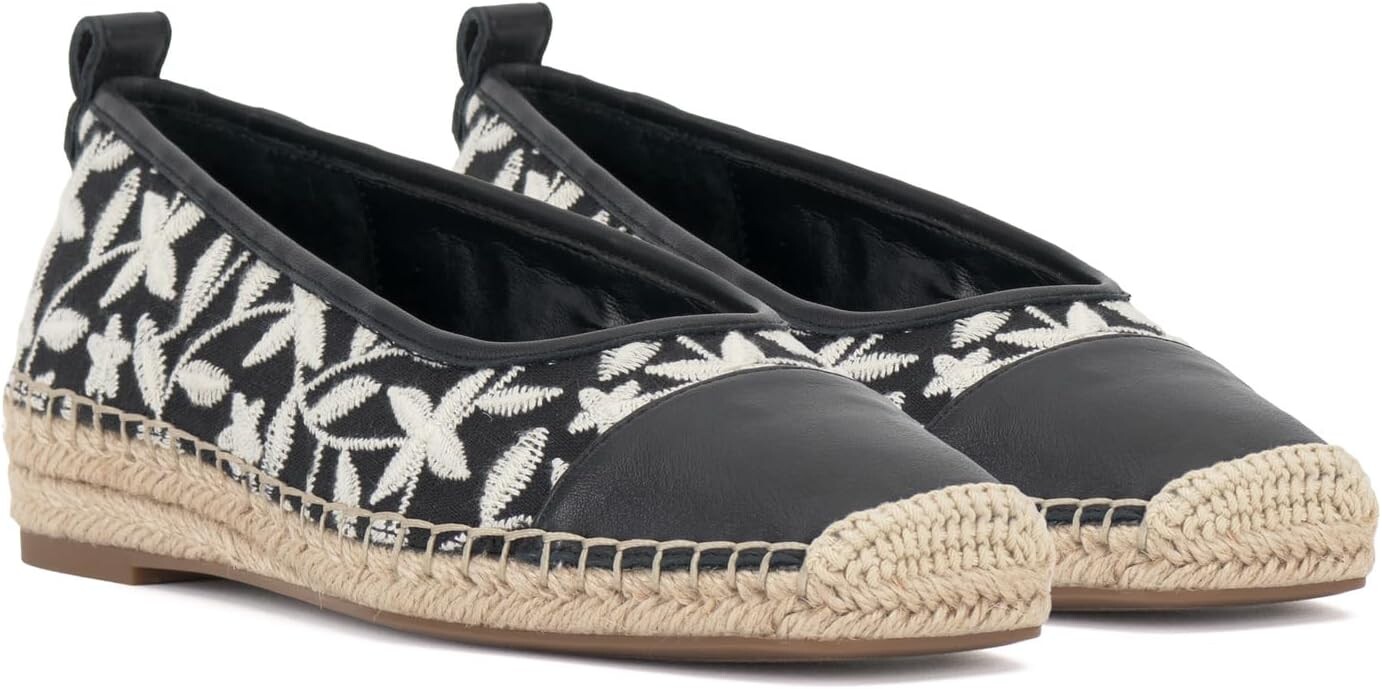 Туфли на плоской подошве Vince Camuto Miheli, цвет Black/Cream