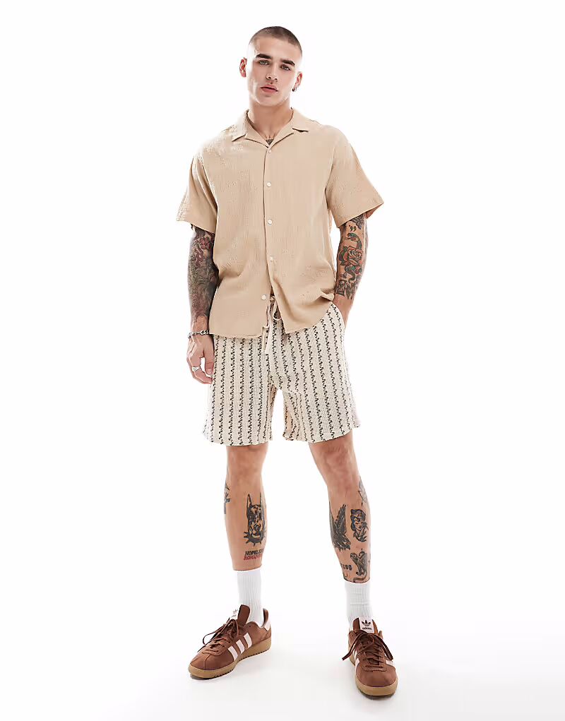 

Шорты Cotton On в натуральную полоску Cotton:On