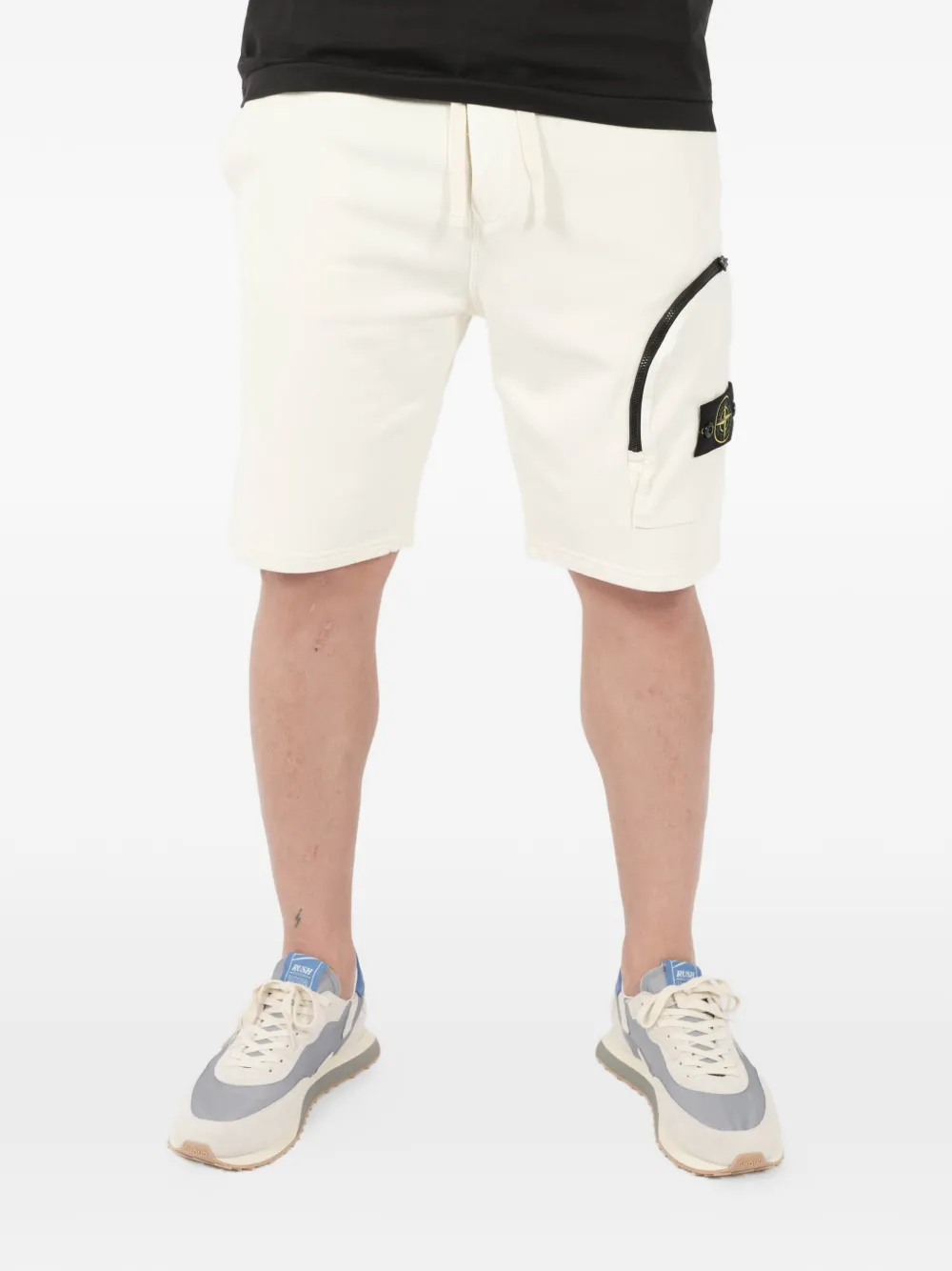 

Шорты с кулиской и нашивкой-логотипом Stone Island, бежевый
