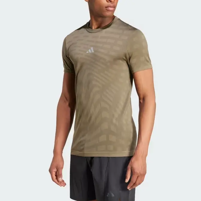 Adidas Футболка мужская Shadow Olive — фото 4