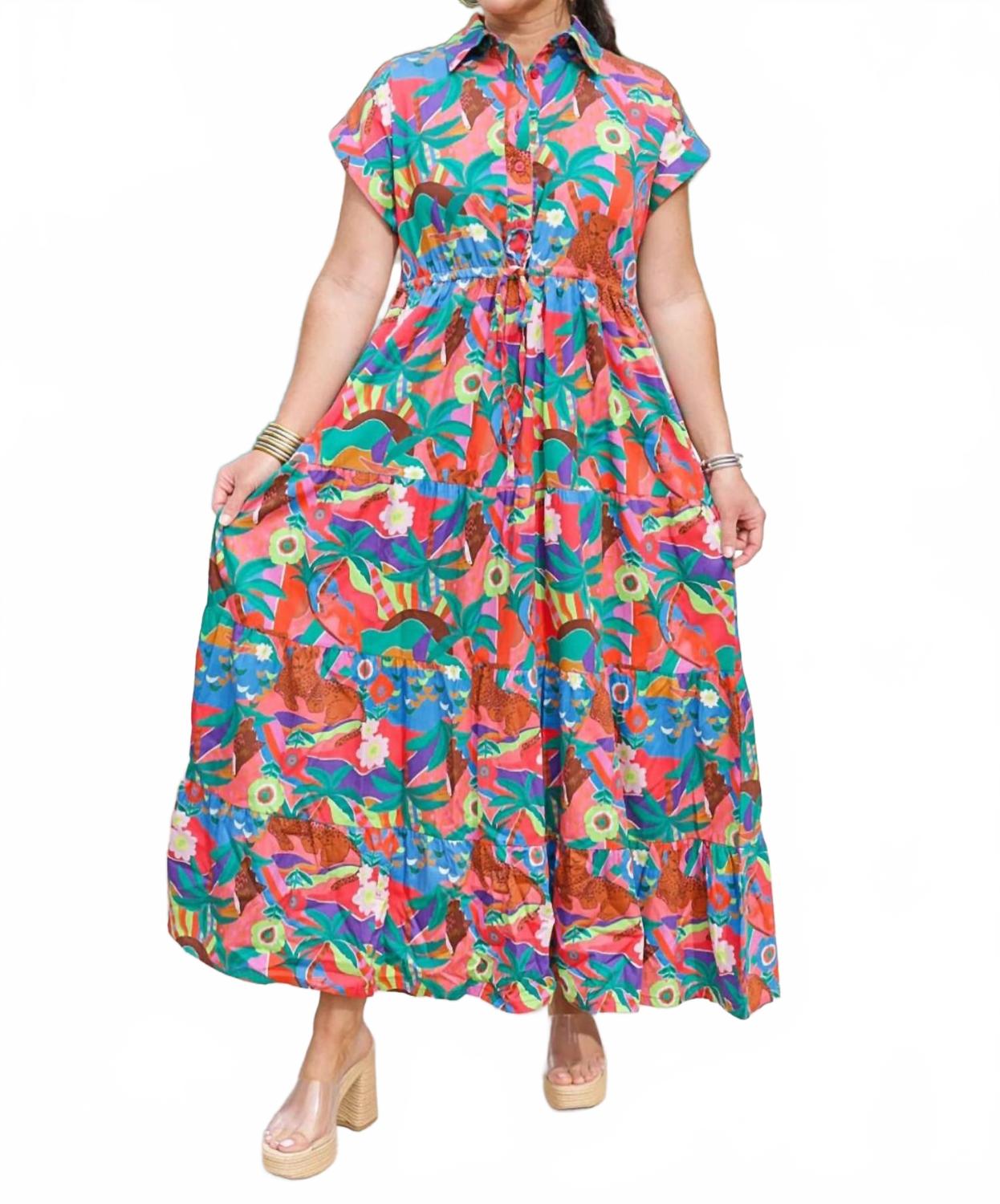 

Тропическое совершенство: макси-платье Gianna в коралловом, ярко-розовом и синем цветах BRITON COURT