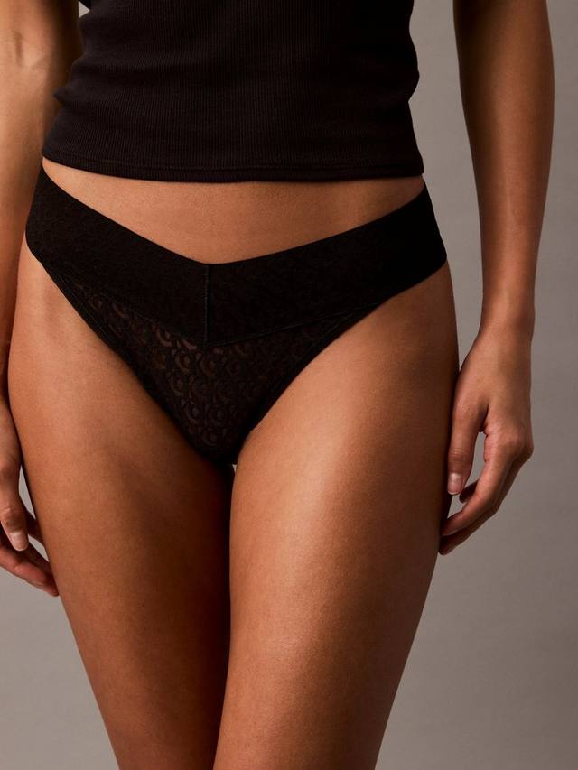 Низкое кружевное стринги Calvin Klein, Black — фото 3