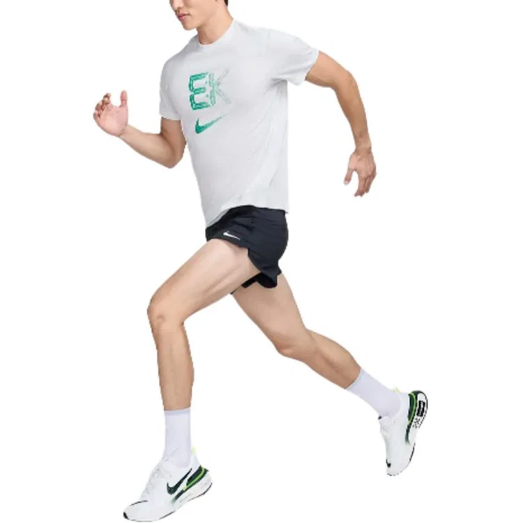 Футболка Nike Kipchoge Dri-FIT белая — фото 4