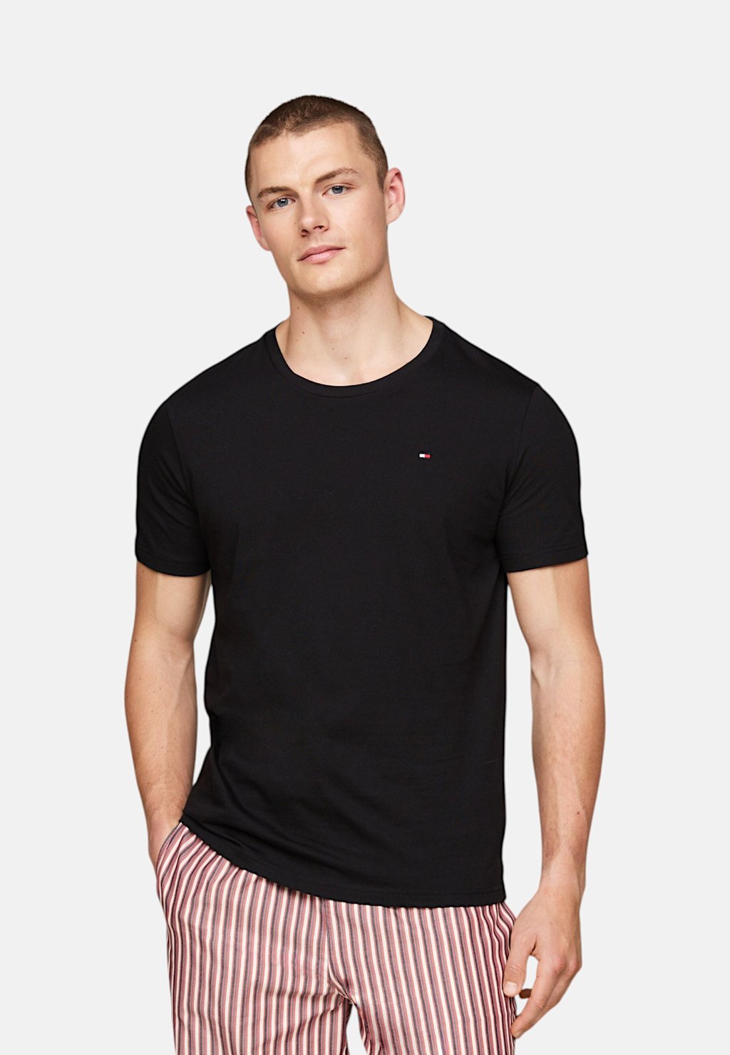 Нижняя рубашка SIGNATURE TEE 3 PACK Tommy Hilfiger, черный — фото 2