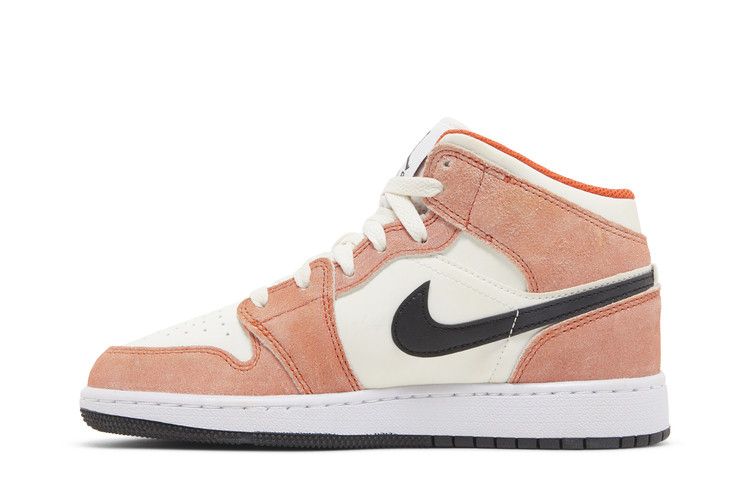 Кроссовки Air Jordan Air Jordan 1 Mid SE GS 'Orange Suede', оранжевый — фото 4
