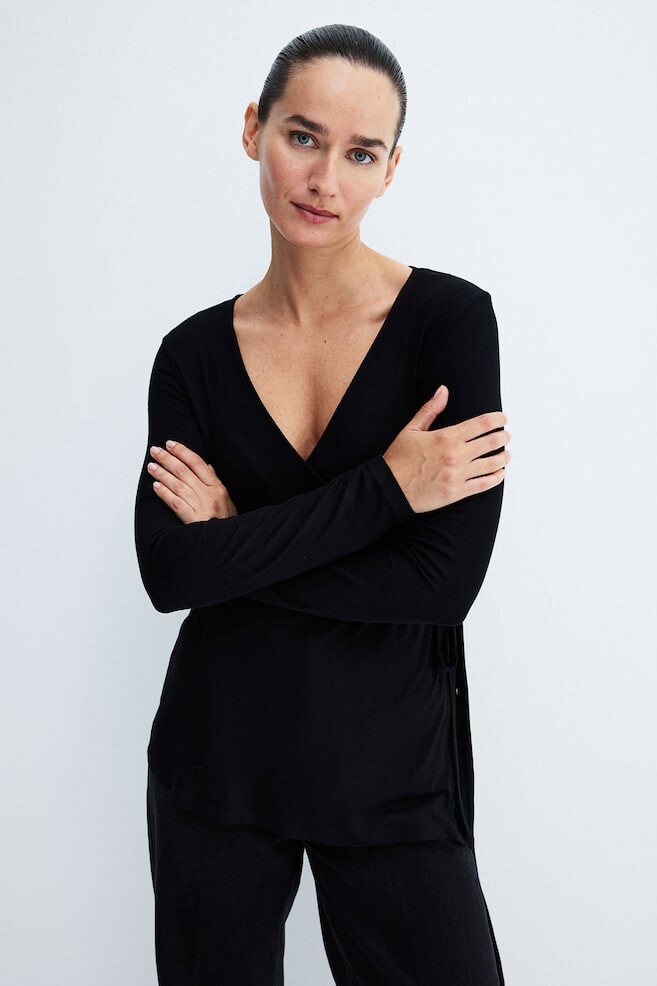 

Рубашка Mama в рубчик с запахом H&M, черный