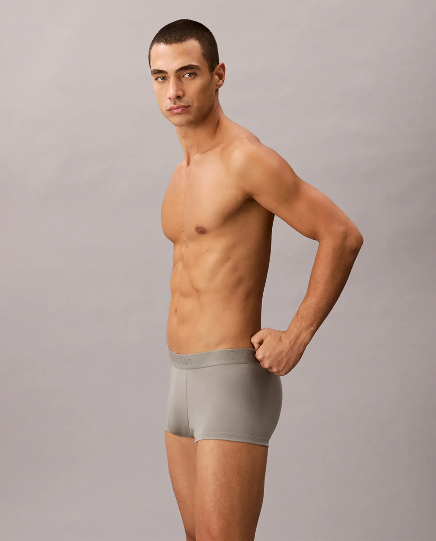 Короткие боксерские трусы индивидуальные Calvin Klein, серый — фото 3
