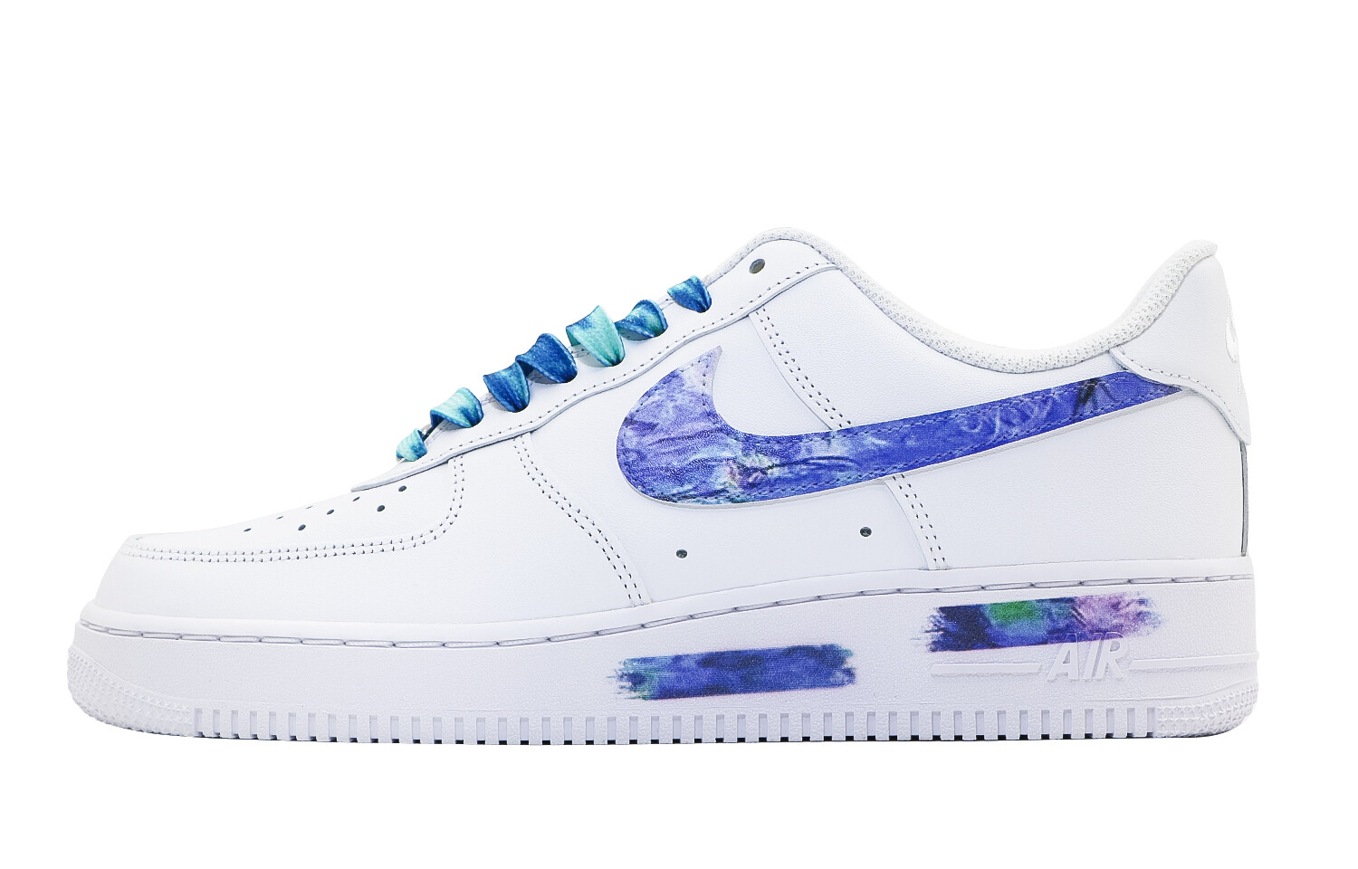 

Женские кроссовки для скейтбординга Nike Air Force 1, White/Blue