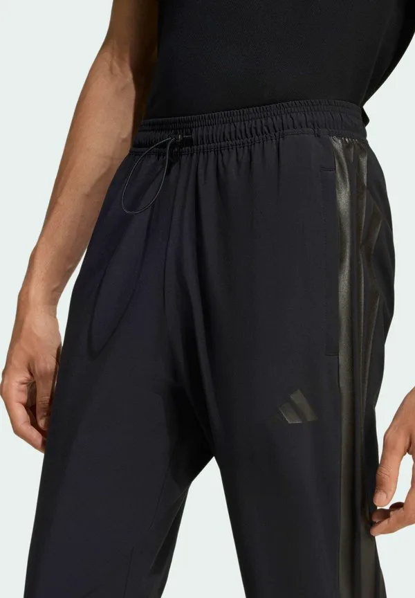 Спортивные штаны house of tiro Adidas Sportswear, Black Colored Reflective — фото 3
