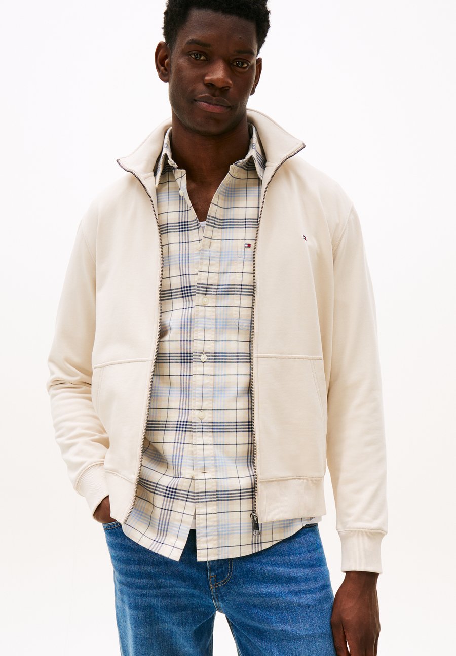 

Толстовка Tommy Hilfiger ESSENTIAL STAND COLLAR, Newsprint/Off-White