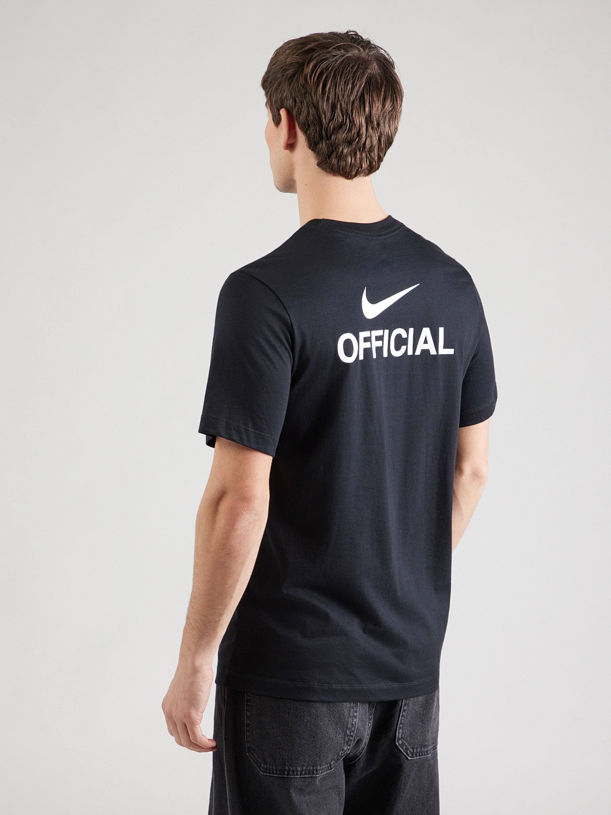Nike Sportswear Футболка 'OFFICIAL' в черном цвете — фото 3
