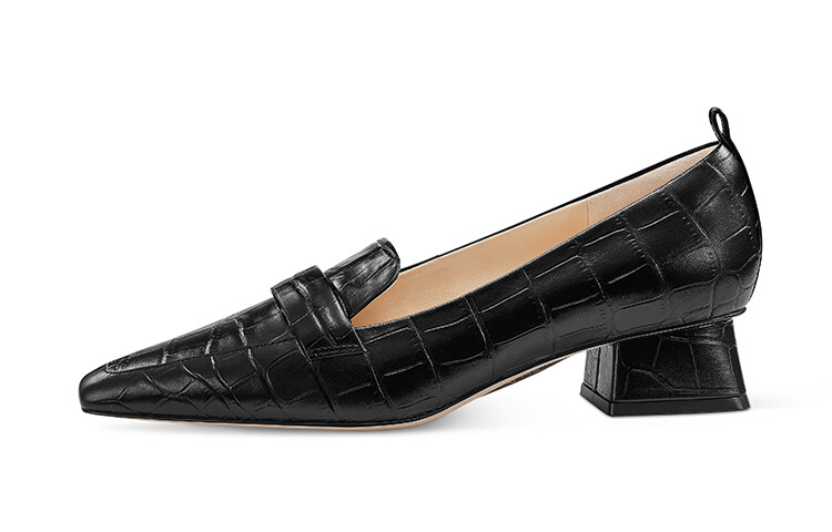 

Туфли на высоком каблуке женские черный 7Or9