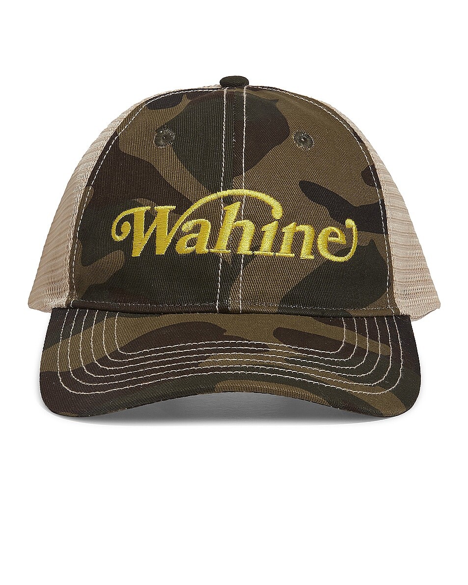

Кепка дальнобойщика Wahine, цвет Camo & Beige