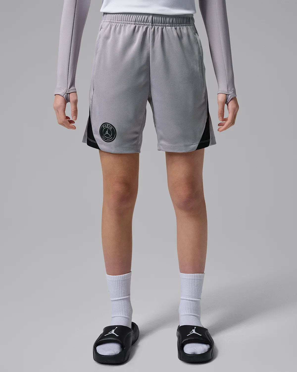 Большие детские шорты Jordan Dri-FIT Soccer Knit Shorts Paris Saint-Germain Strike Night Edition, Atmosphere Grey/Black/Black