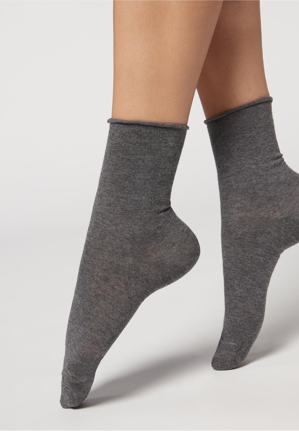 

Носки MIT UMSCHLAG Calzedonia, цвет grigio medio mel.