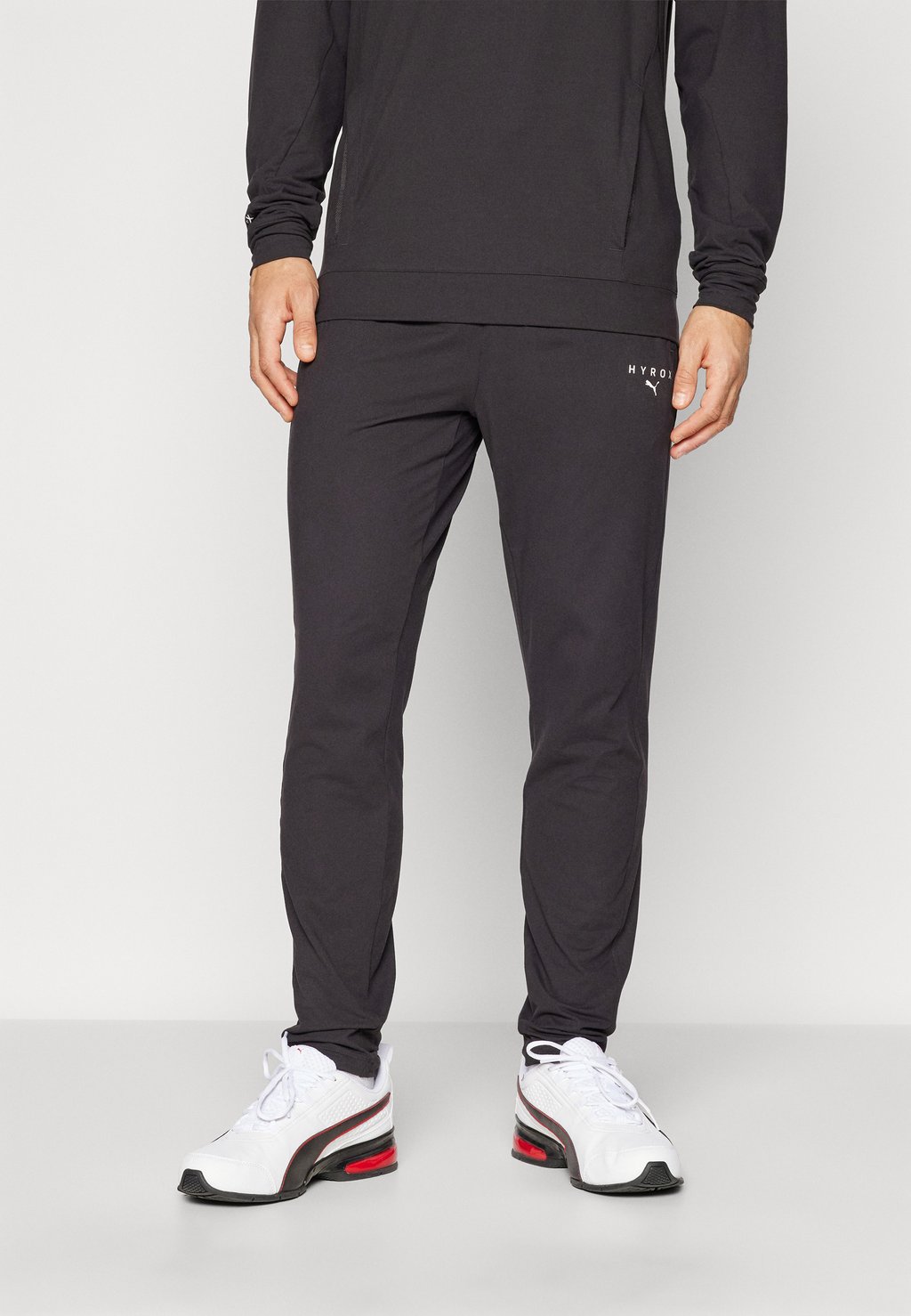 

Спортивные брюки HYROX JOGGER Puma, черный