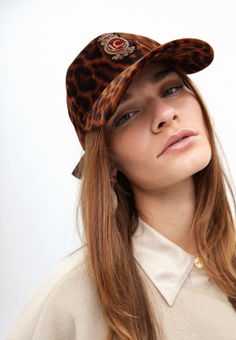 

Бейсболка LOLA CASADEMUNT Cap, Leopard/Light Brown