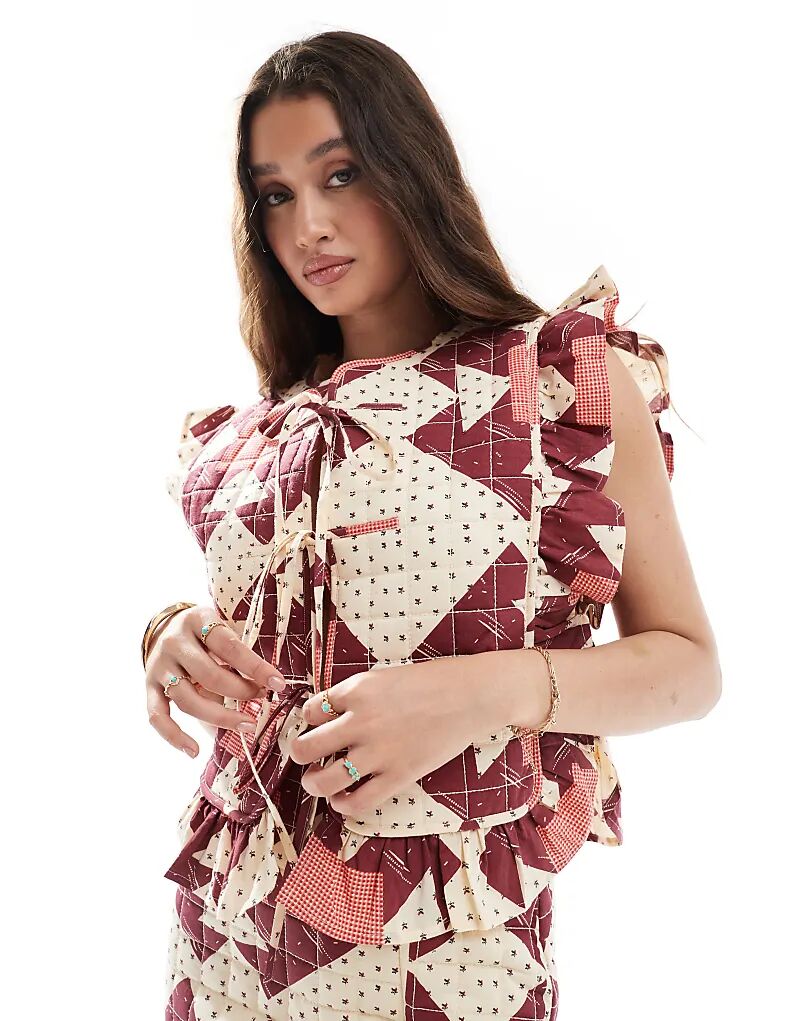 

Стеганый топ ASOS DESIGN с завязкой спереди