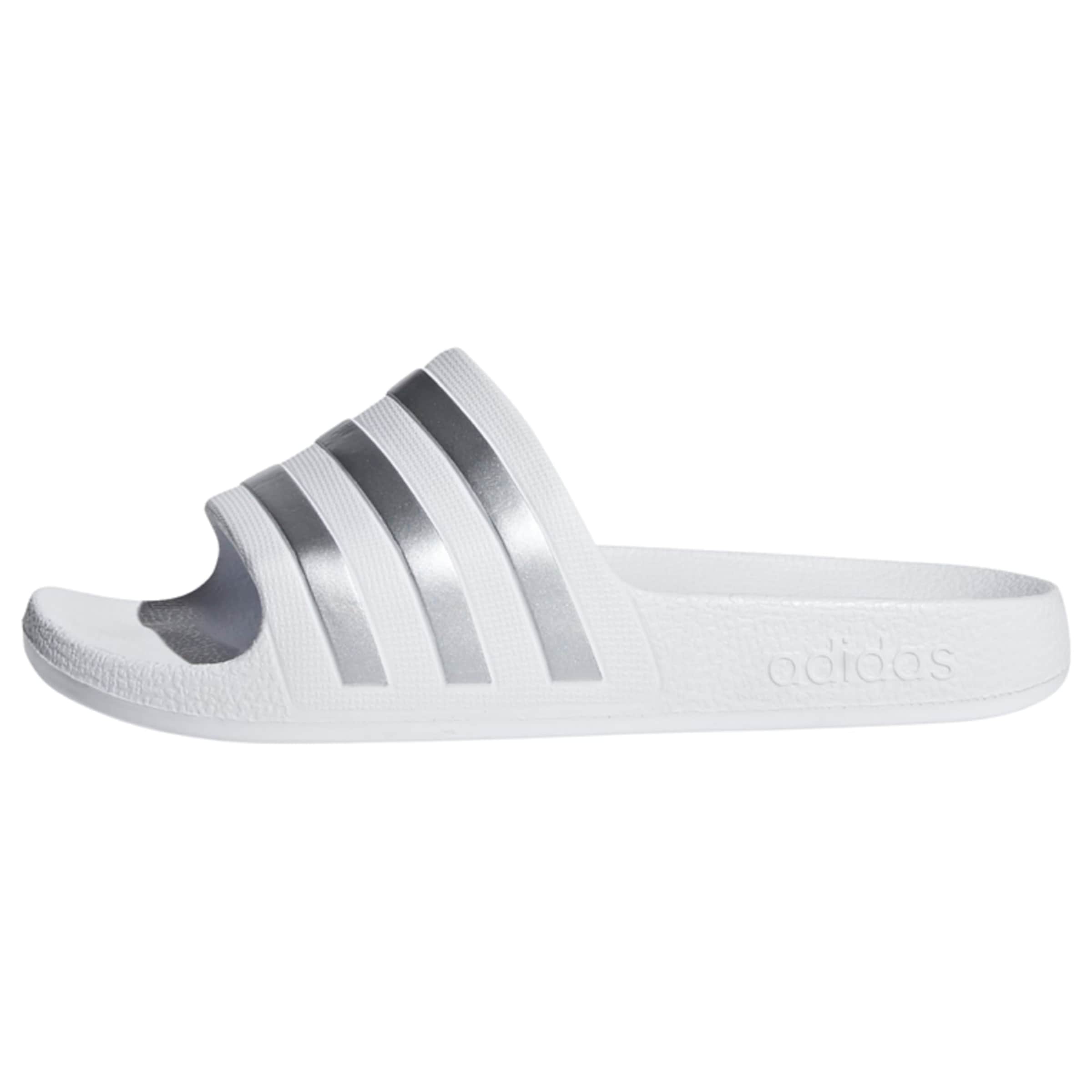Adidas Sportswear Пляжные и бассейновые тапочки 'Adilette Aqua' в белом цвете