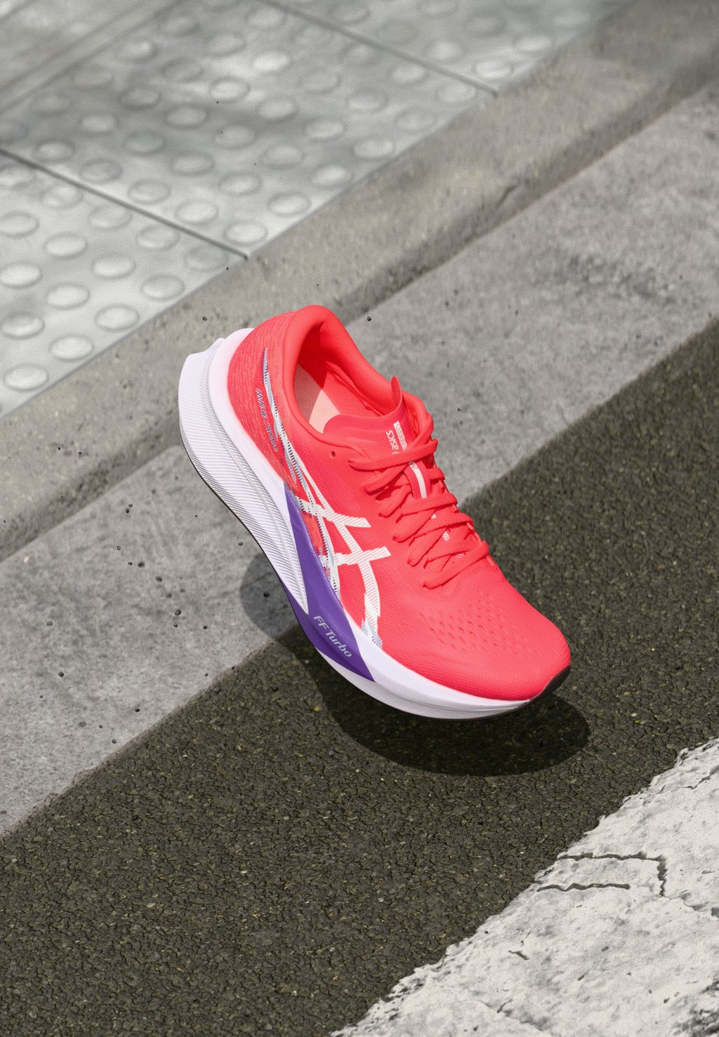 Кроссовки для бега MAGIC SPEED 4 ASICS, красный