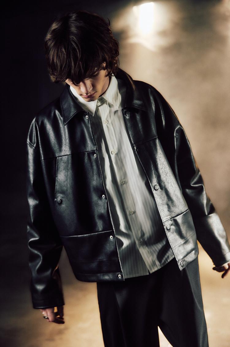 

Куртка из искусственной кожи Pull And Bear, черный