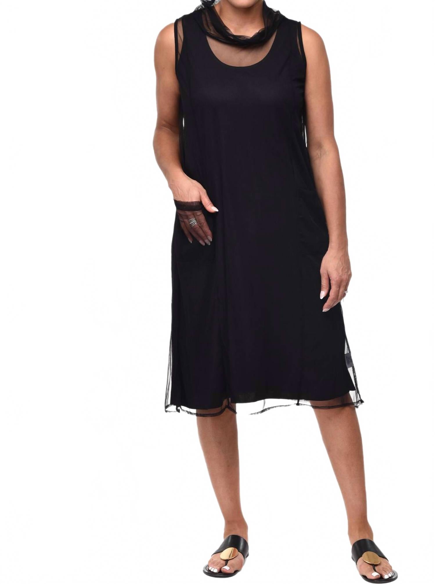 

Платье Mazlyn черное с подкладкой Tulip Clothing