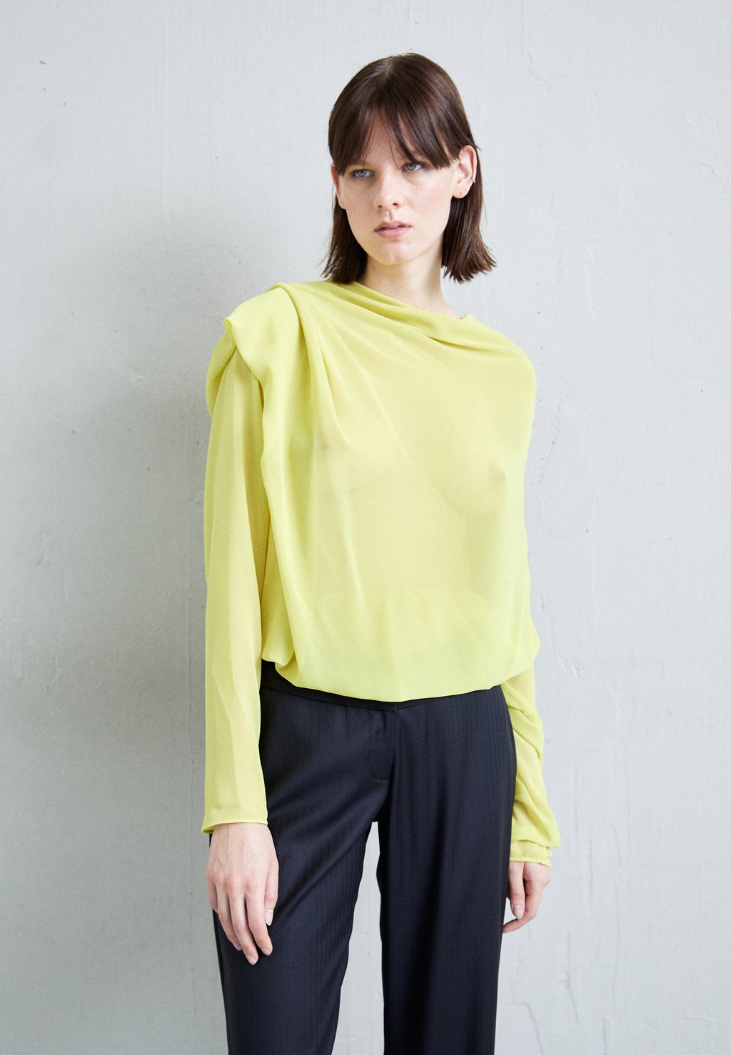 

Блузка Draped With Long Sleeves Vaillant, цвет citron