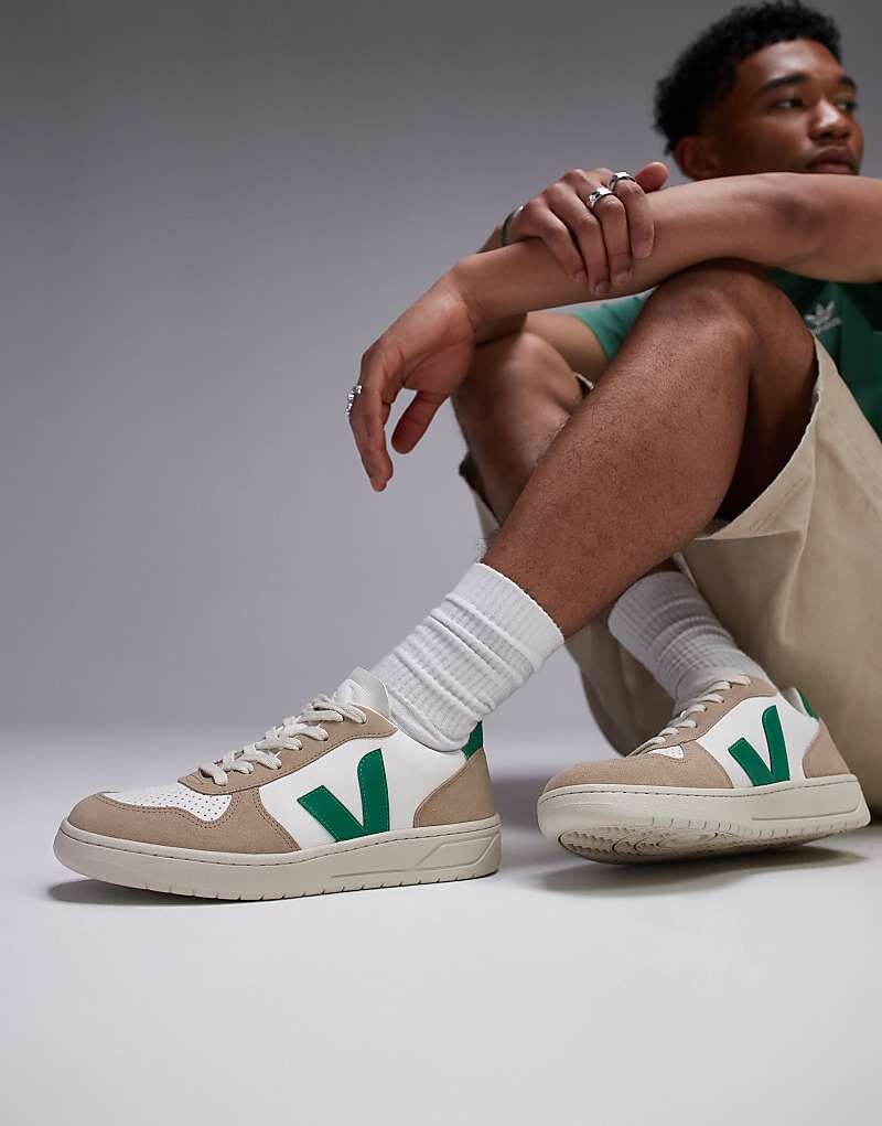 

Кроссовки VEJA V-10 из кожи без хрома изумрудно-зеленого, экстра-белого и бежевого цвета Сахары, Зеленый, Кроссовки VEJA V-10 из кожи без хрома изумрудно-зеленого, экстра-белого и бежевого цвета Сахары