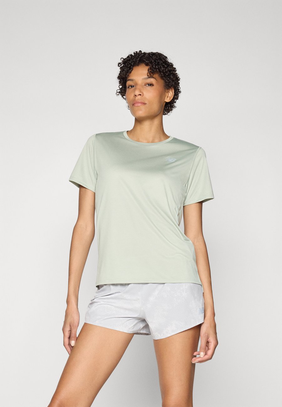 

Спортивная футболка New Balance Sports T-shirt, Garter Snake/Green