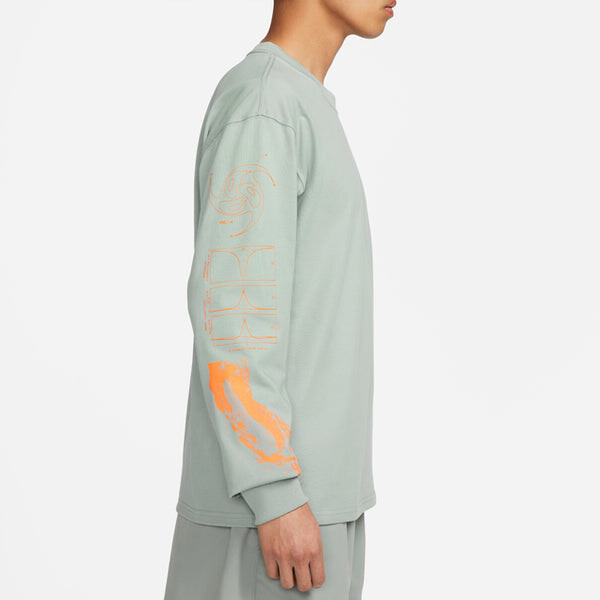 Футболка Nike Acg Topo T-Shirt 'Mica Green', зеленый — фото 2