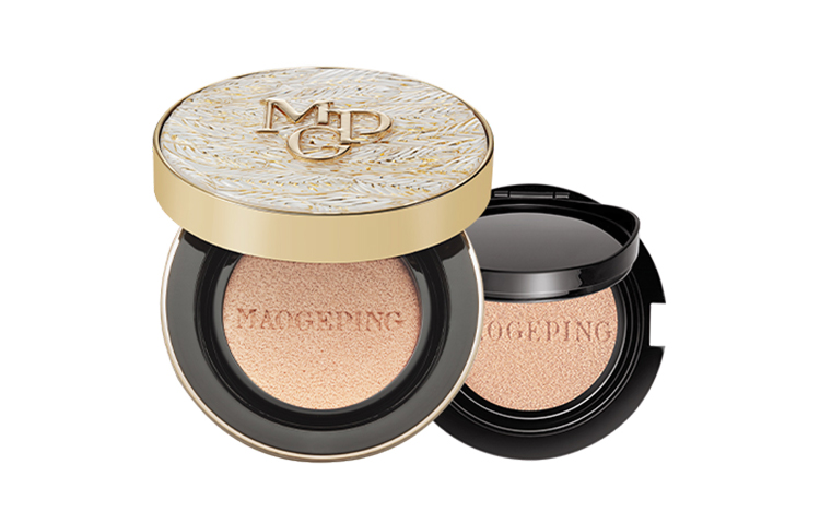 Тональный кушон MAOGEPING Luxury Caviar Flawless Cushion #801 со сменным блоком, 14 г*2