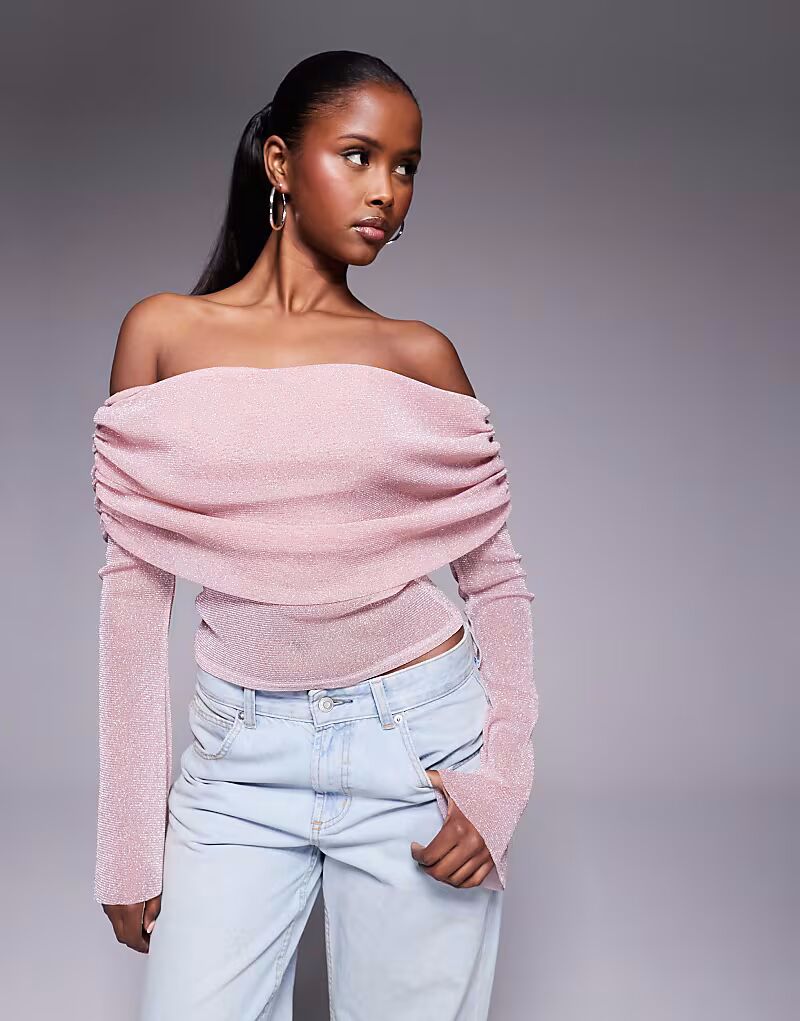 

Сетчатый топ с открытыми плечами и расклешенными рукавами ASOS DESIGN с розовыми блестками