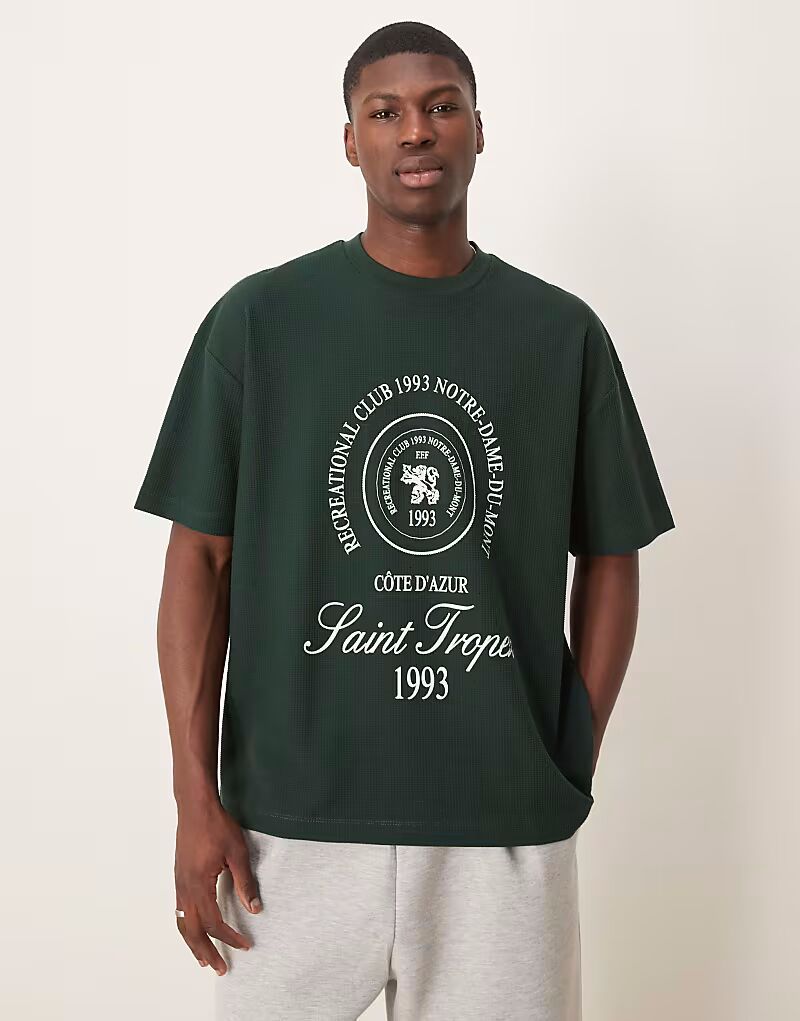 

Футболка свободного кроя из плотной ткани с вафельной текстурой и городским принтом темно-зеленого цвета Asos Design, Зеленый, Футболка свободного кроя из плотной ткани с вафельной текстурой и городским принтом темно-зеленого цвета Asos Design