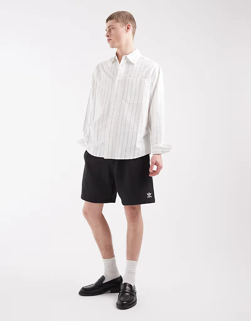 Шорты Adidas Originals Trefoil Essentials, черный