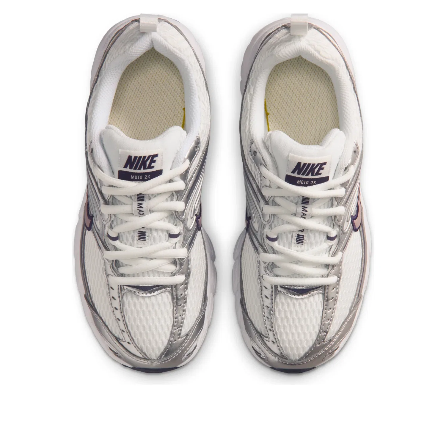 Кроссовки Nike Air Max Moto 2K 'White Metallic Silver Purple' IQ9430-100, белый — фото 3
