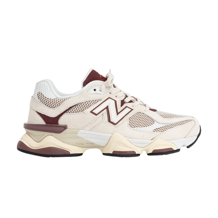 

Кроссовки New Balance 9060 'Linen Burgundy', кремовый
