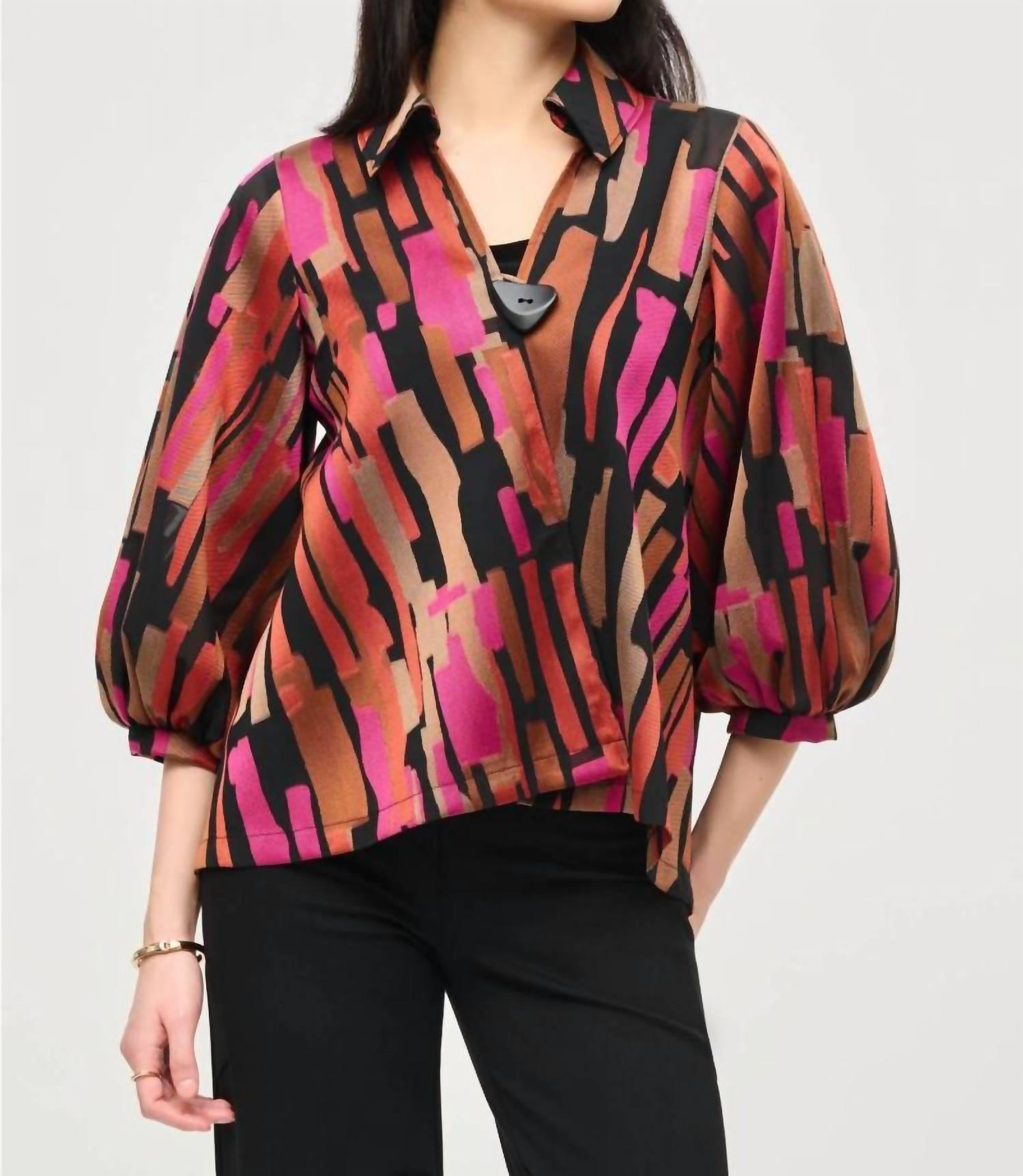 

Асимметричная куртка-свитер с абстрактным принтом, цвет черный/мульти Joseph Ribkoff