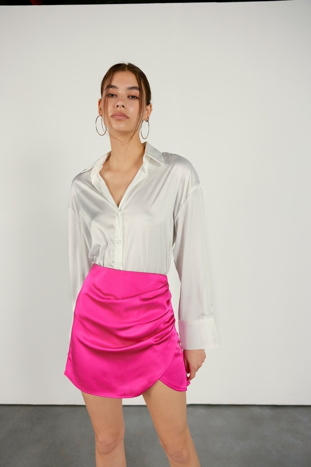 

Атласная Рубашка Oversize Белая VATKALI, белый